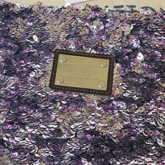 Limited Edition Sequin Rococo Clutch - Picture 6 of 6